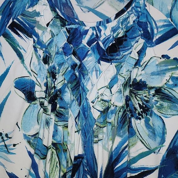 Premise blouse - Picture 2 of 5